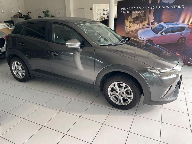Grau Gebraucht 2018 Mazda CX-3 Exclusive-Line SUV | 15.190 € (Fairer Preis) - Bild 1/4