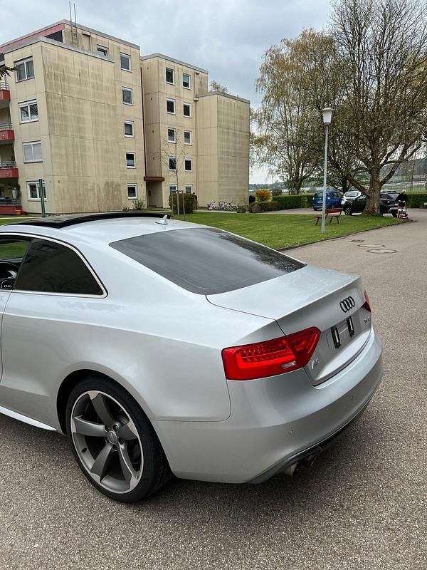 Usata Audi A5 177 CV (130 kW) 2012 Argento Coupé