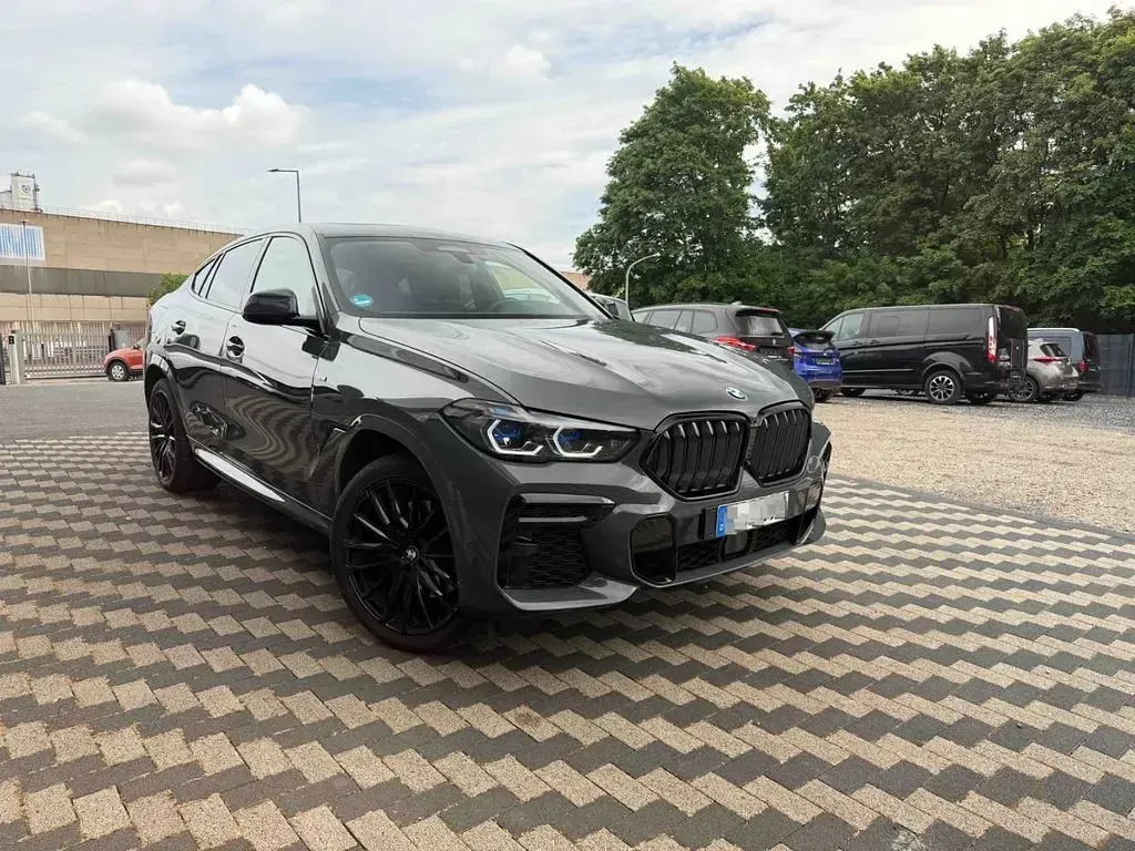 Gebraucht BMW X6 M Sport 286 PS (210 kW) 2023 Grau SUV