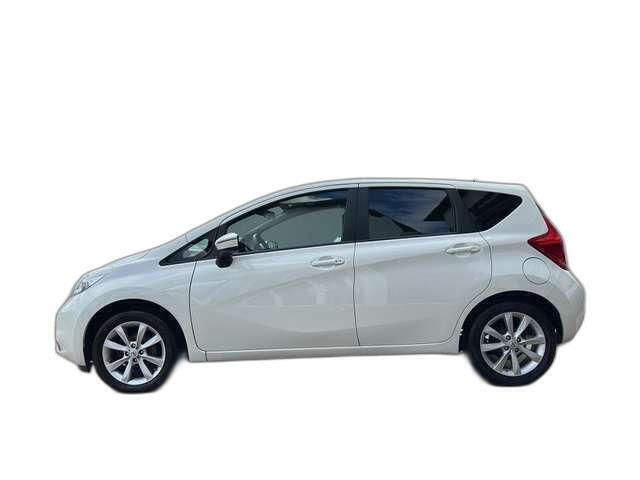 Weiß Gebraucht 2017 Nissan Note Acenta+ Van / Kleinbus | 11.800 € (Teuer) - Bild 1/1