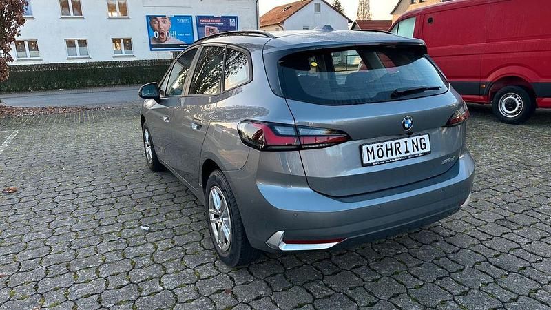 Gebraucht BMW 218 150 PS (110 kW) 2023 Grau Kombi