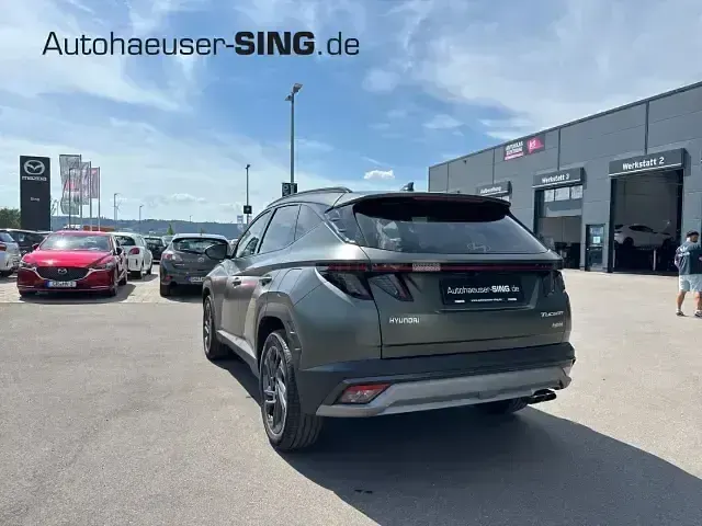 Neu Hyundai Tucson 239 PS (175 kW) 2026 Grün SUV