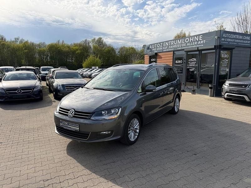 Gebraucht VW Sharan Cup 140 PS (102 kW) 2014 Grau Van / Kleinbus