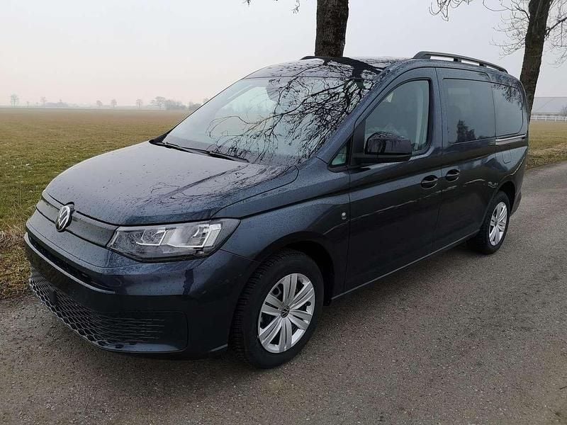 Neu VW Caddy 122 PS (89 kW) 2026 Starlightblau metallic Van / Kleinbus