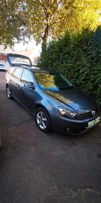 Schwarz Gebraucht 2012 VW Golf VII Kombi | 4.200 € (Guter Preis) - Bild 1/4