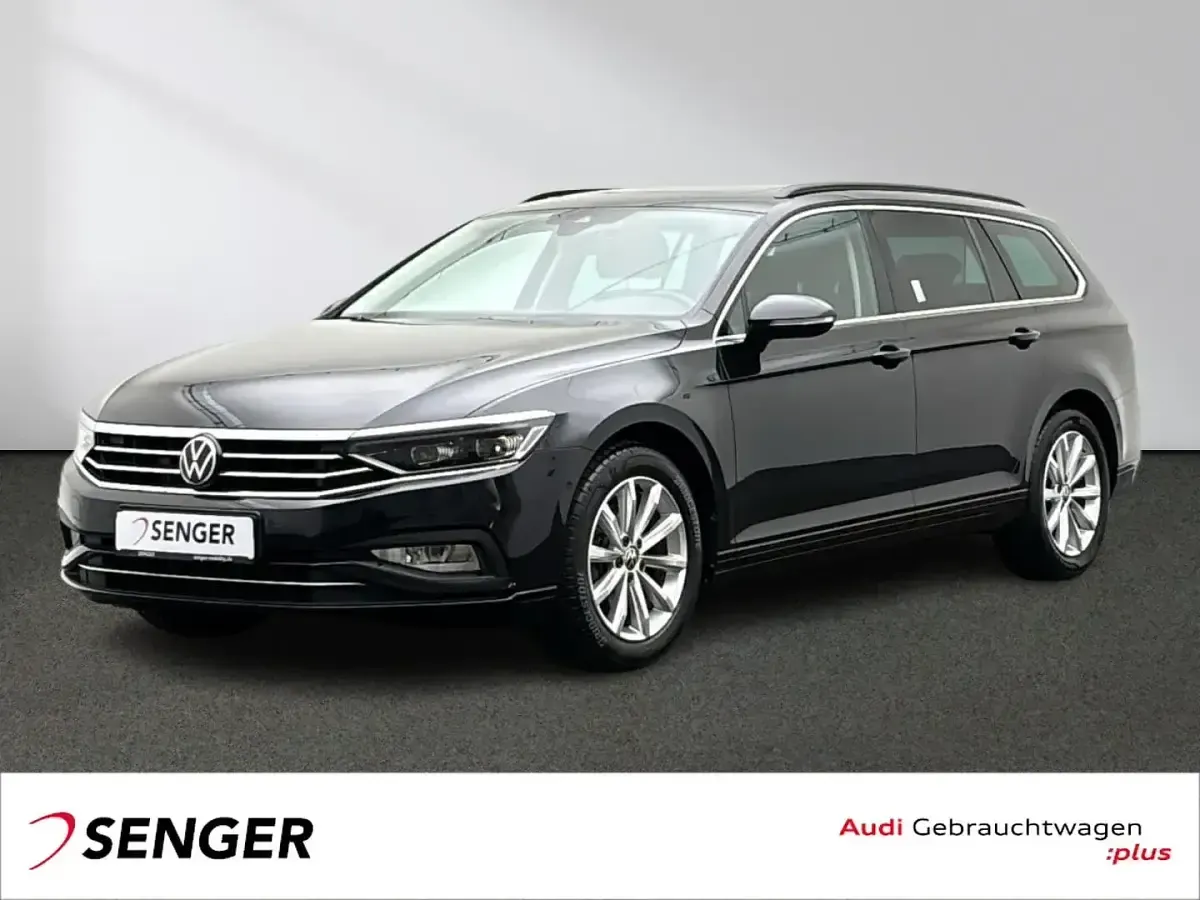 Gebraucht VW Passat Business 150 PS (110 kW) 2023 Kombi