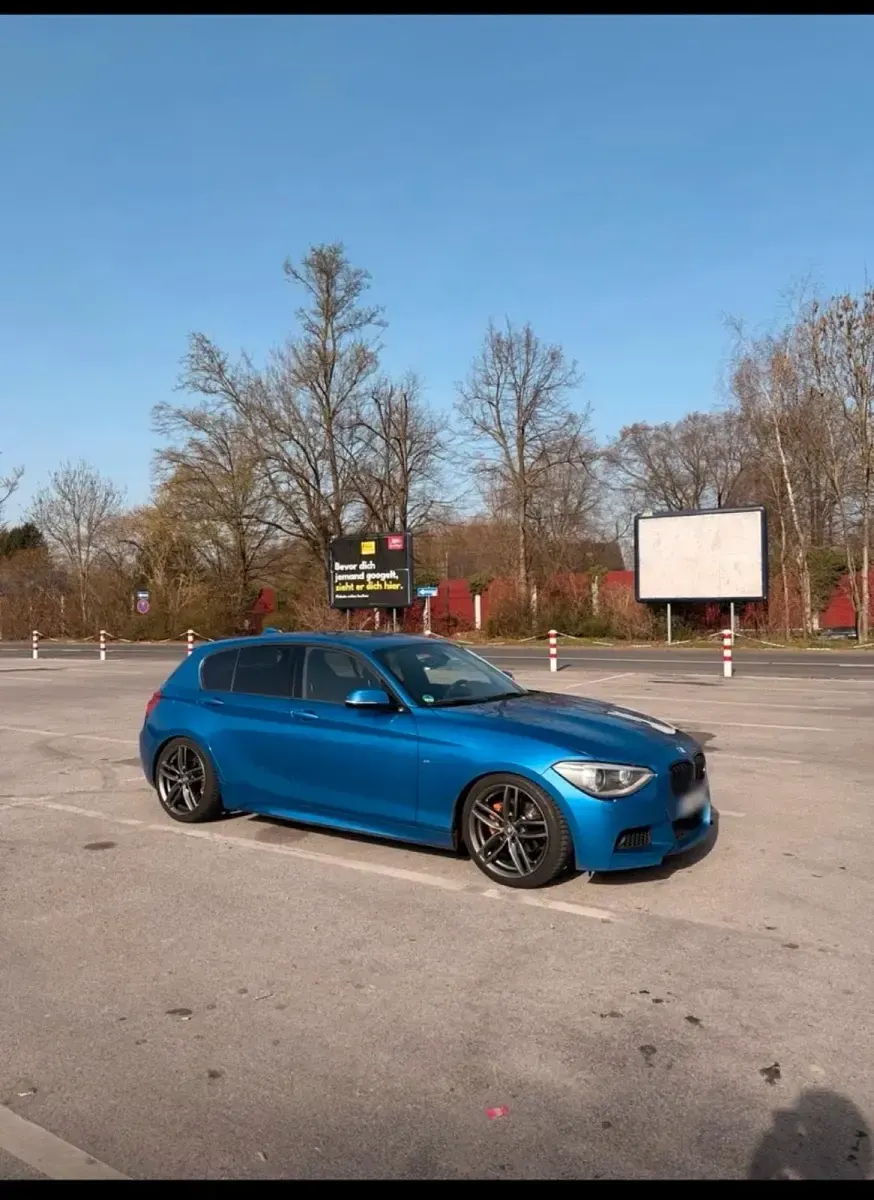 Gebraucht BMW 118 M Sport 143 PS (105 kW) 2014 Blau Kleinwagen
