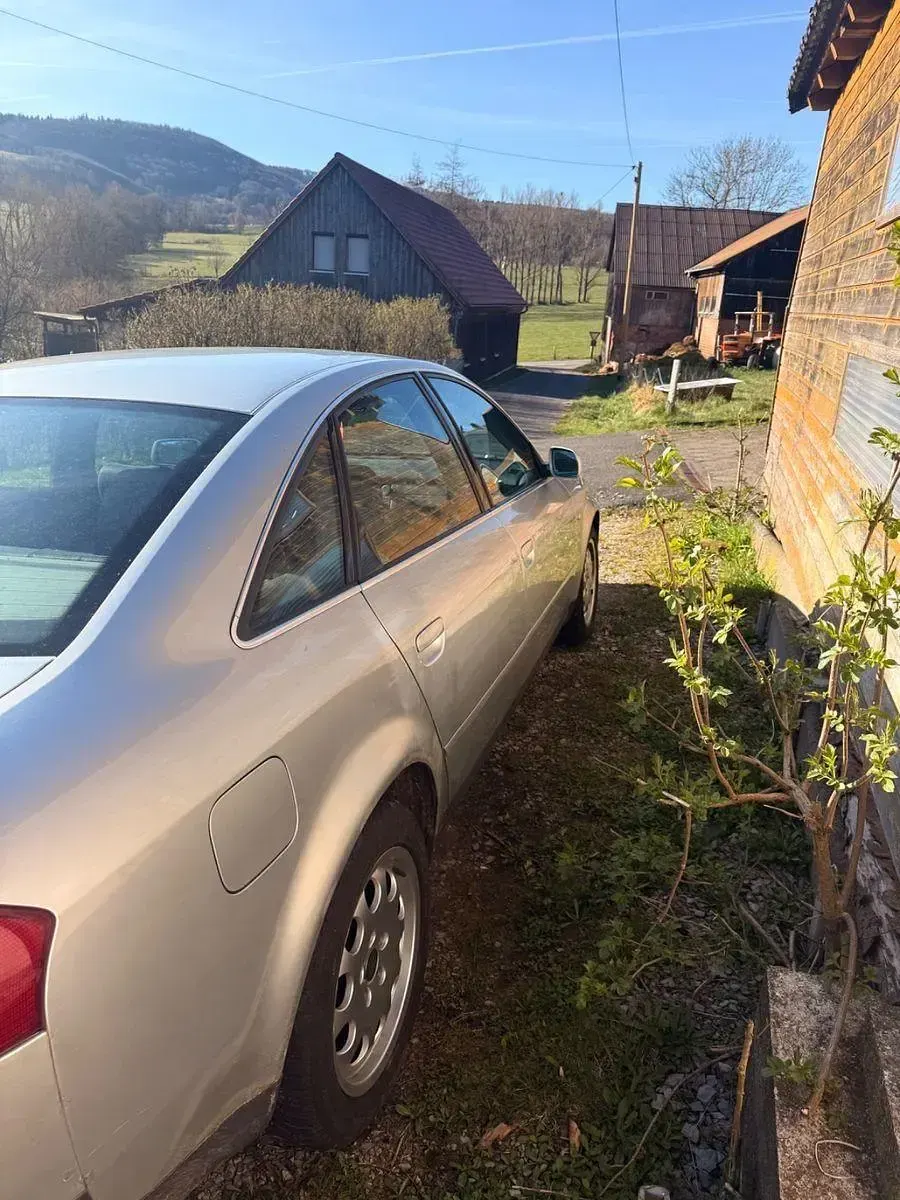 Gebraucht Audi A6 110 PS (80 kW) 2000 Grau Limousine