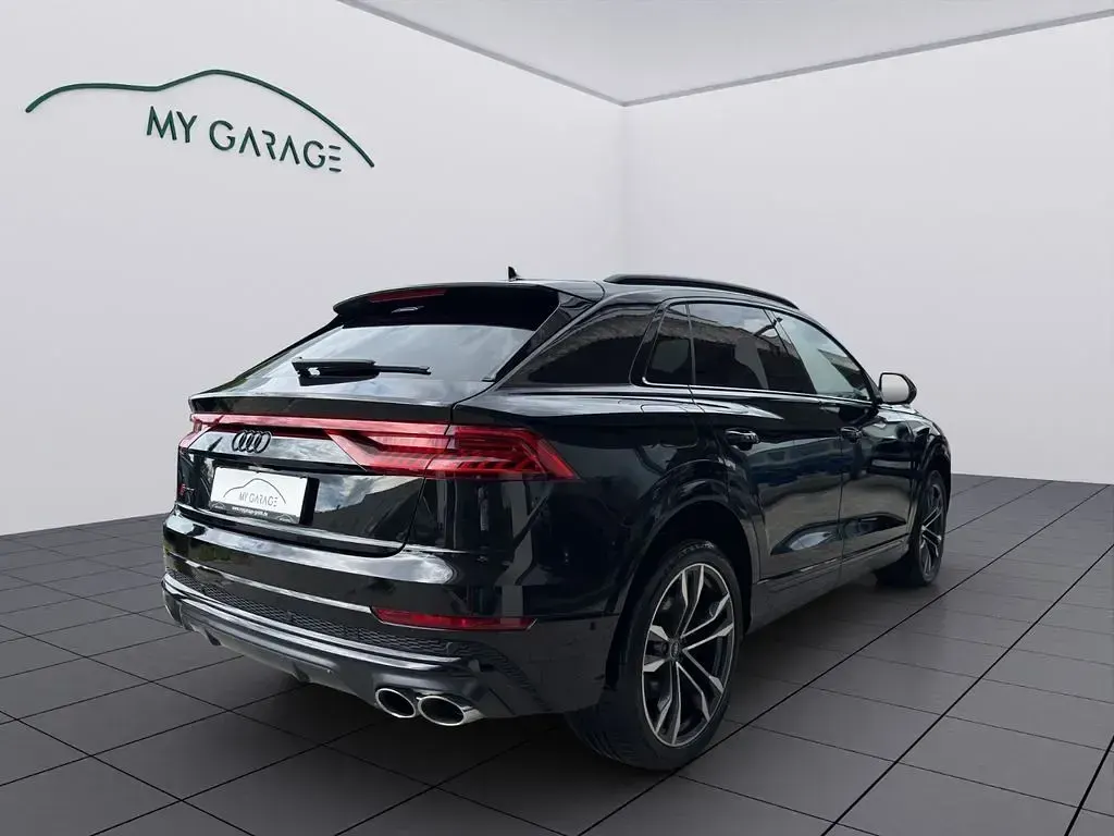Gebraucht Audi SQ8 Sport 507 PS (372 kW) 2022 Mythosschwarz metallic SUV