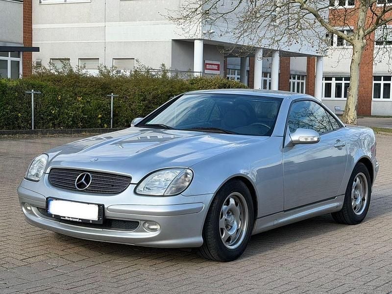 Second-hand Mercedes SLK200 163 CP (119 kW) 2004 Gri Cabrio