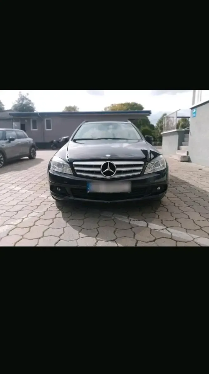 Usata Mercedes C220 170 CV (125 kW) 2010 Nero Station wagon