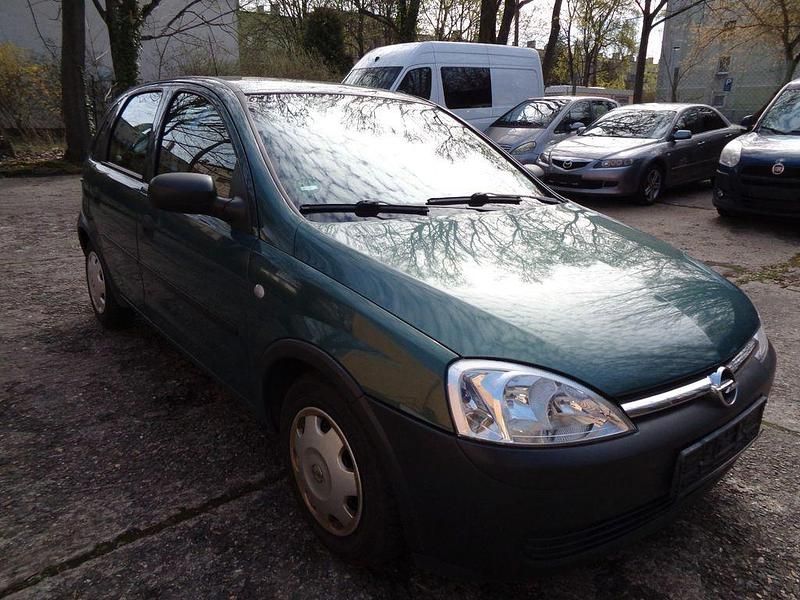 Second-hand Opel Corsa Eco 58 CP (42 kW) 2003 Verde Hatchback