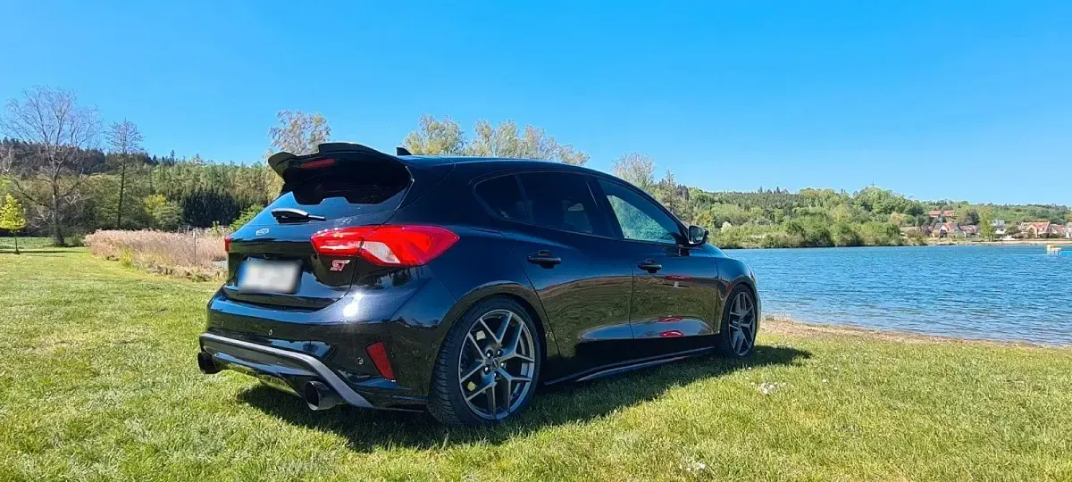 Usata Ford Focus ST 280 CV (205 kW) 2019 Nero Berlina