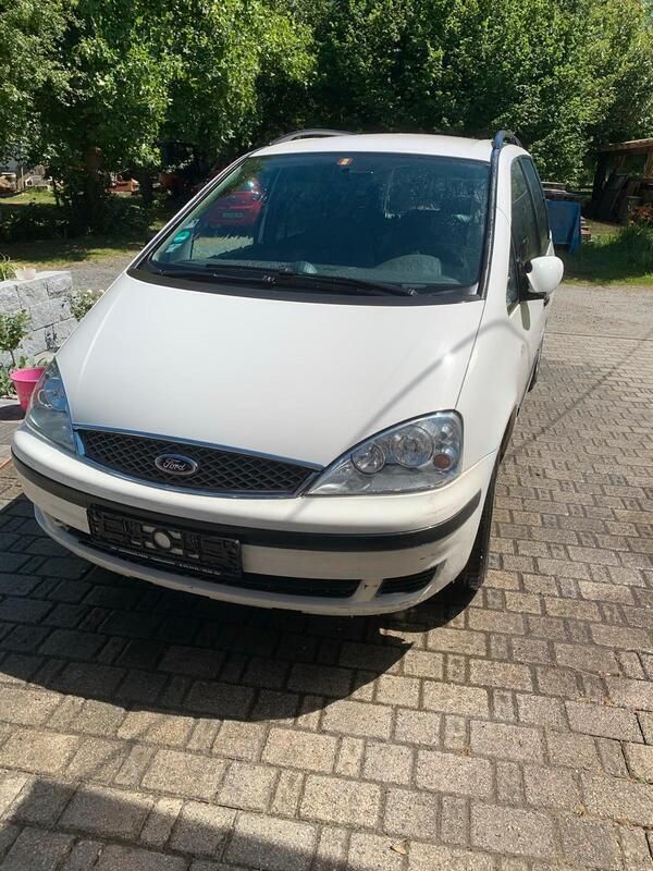 Weiß Gebraucht 2004 Ford Galaxy Van / Kleinbus | 1.499 € (Fairer Preis) - Bild 1/4