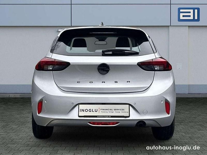 Usata Opel Corsa Edition 101 CV (74 kW) 2025 Grigio Utilitaria