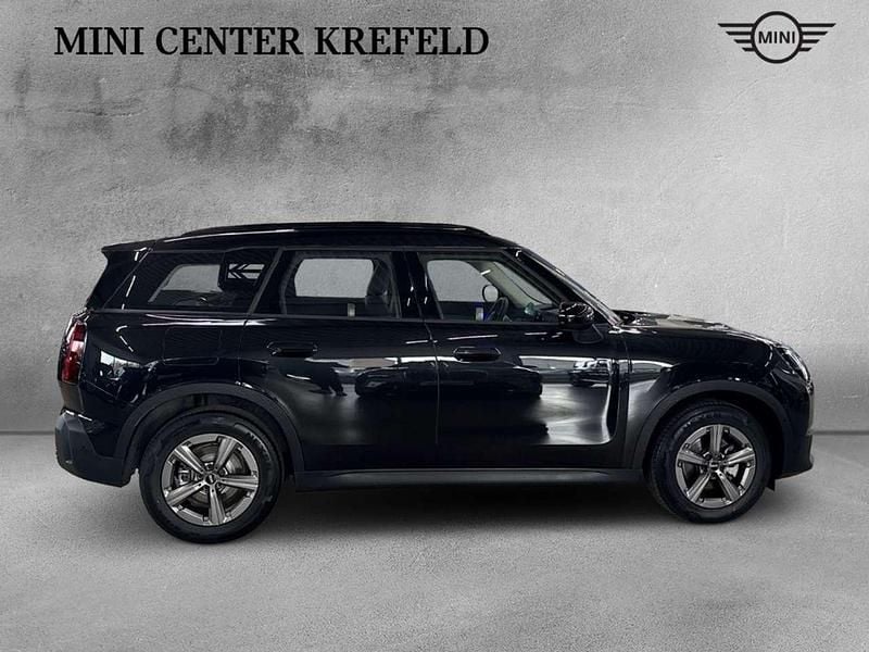 Gebraucht Mini Cooper D Countryman Classic 150 PS (110 kW) 2024 Midnight black ii SUV
