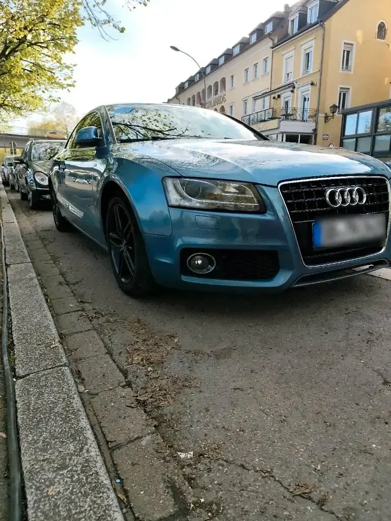 Second-hand Audi A5 S-Line 265 CP (194 kW) 2009 Albastru Coupe