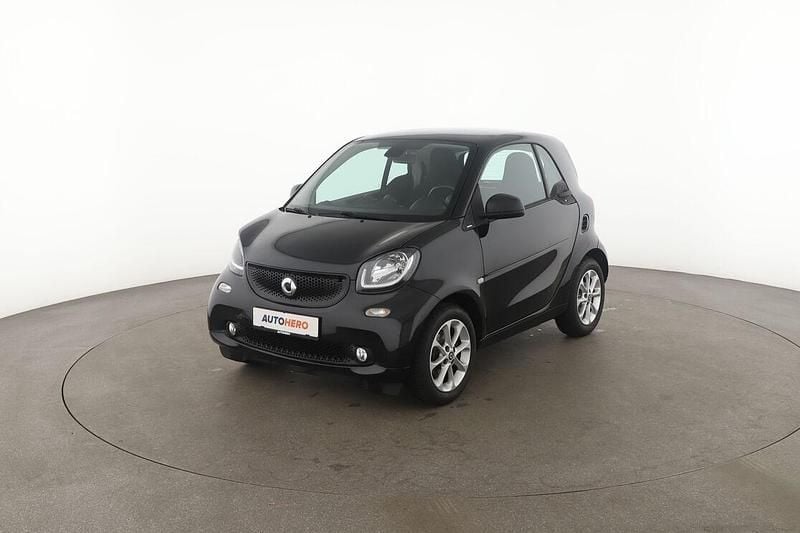 Schwarz Gebraucht 2017 Smart ForTwo Coupé Basis Kleinwagen | 12.290 € (Fairer Preis) - Bild 1/3