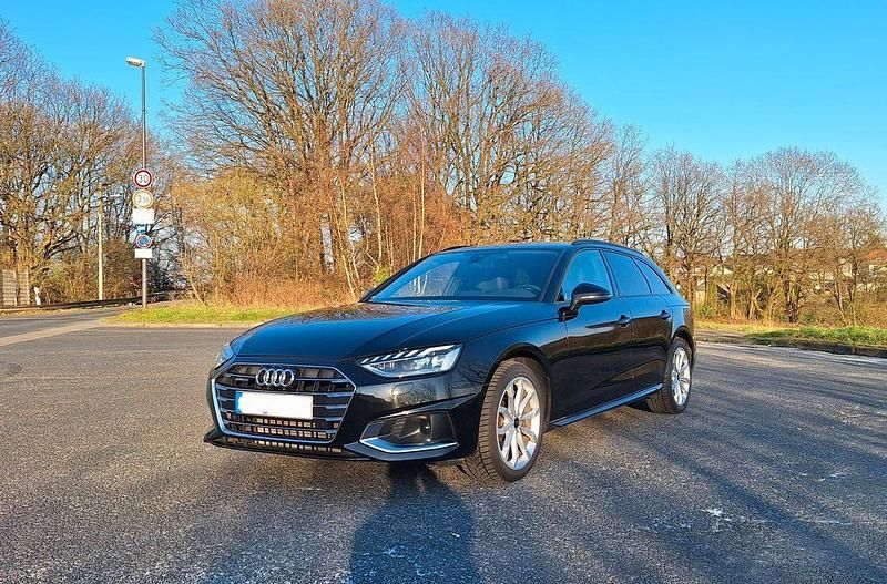 Gebraucht Audi A4 S-Line 245 PS (180 kW) 2020 Schwarz Kombi