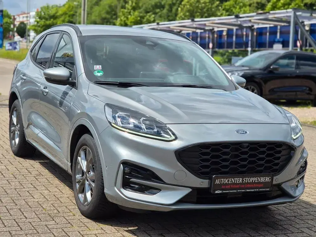 Gebraucht Ford Kuga ST-Line X 150 PS (110 kW) 2023 Silber SUV