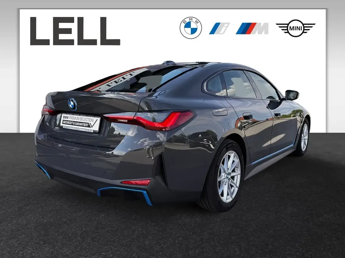 Gebraucht BMW i4 Sport Line 250 kW (340 PS) 2023 Grau Limousine