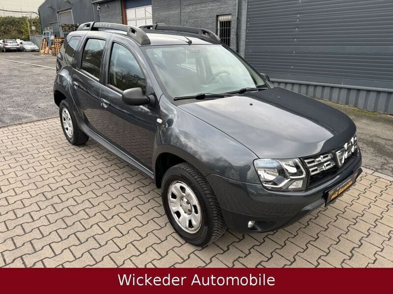 Gebraucht Dacia Duster Lauréate 125 PS (91 kW) 2015 Grau SUV