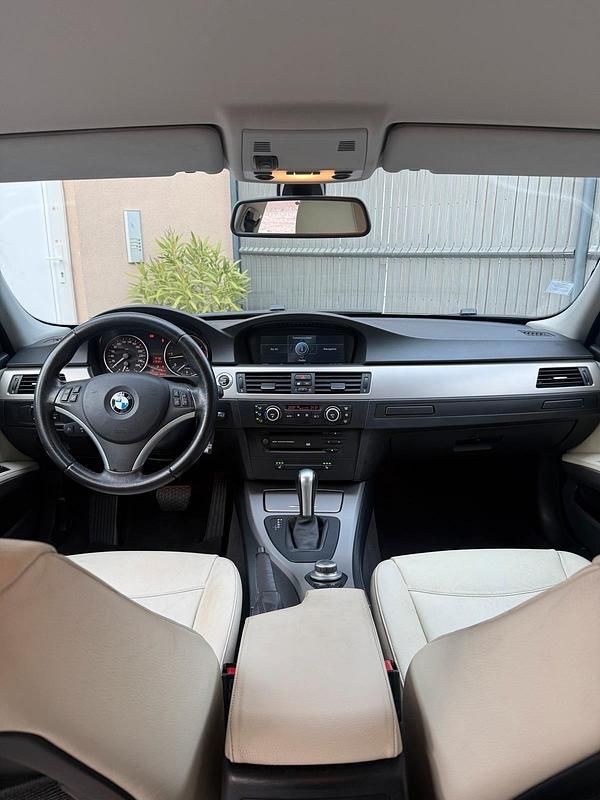 Gebraucht BMW 330 231 PS (169 kW) 2007 Limousine