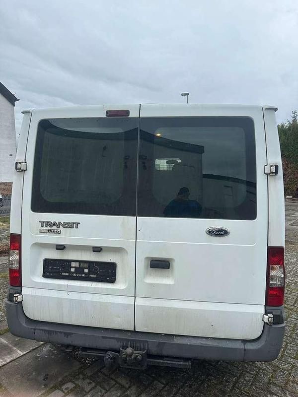 Gebraucht Ford Transit 86 PS (63 kW) 2009 Weiß Van / Kleinbus
