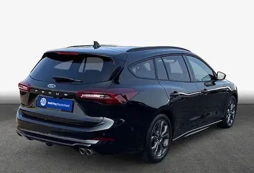 Gebraucht Ford Focus ST-Line X 116 PS (85 kW) 2025 Schwarz Kombi