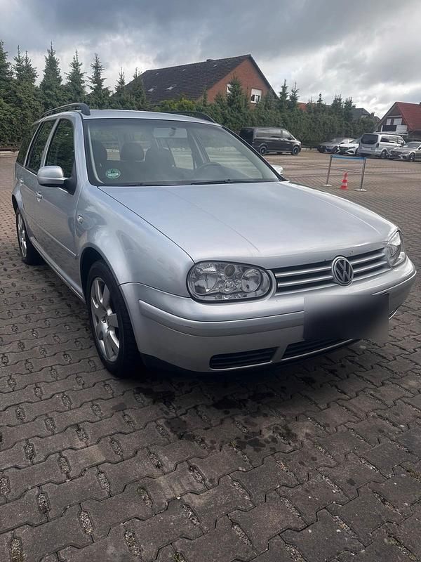 Gebraucht VW Golf IV 101 PS (74 kW) 2003 Silber Kombi