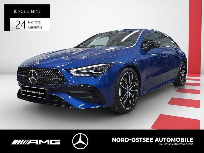 Metalliclack spektralblau Gebraucht 2025 Mercedes CLA200 Shooting Brake AMG Kombi | 34.490 € - Bild 1/4