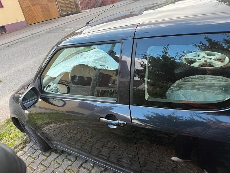 Gebraucht Suzuki Swift 102 PS (75 kW) 2006 Schwarz Kleinwagen