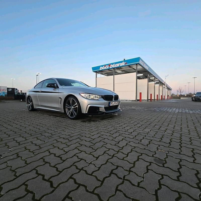 Silber Gebraucht 2015 BMW 435 Performance Coupé | 19.500 € (Fairer Preis) - Bild 1/4