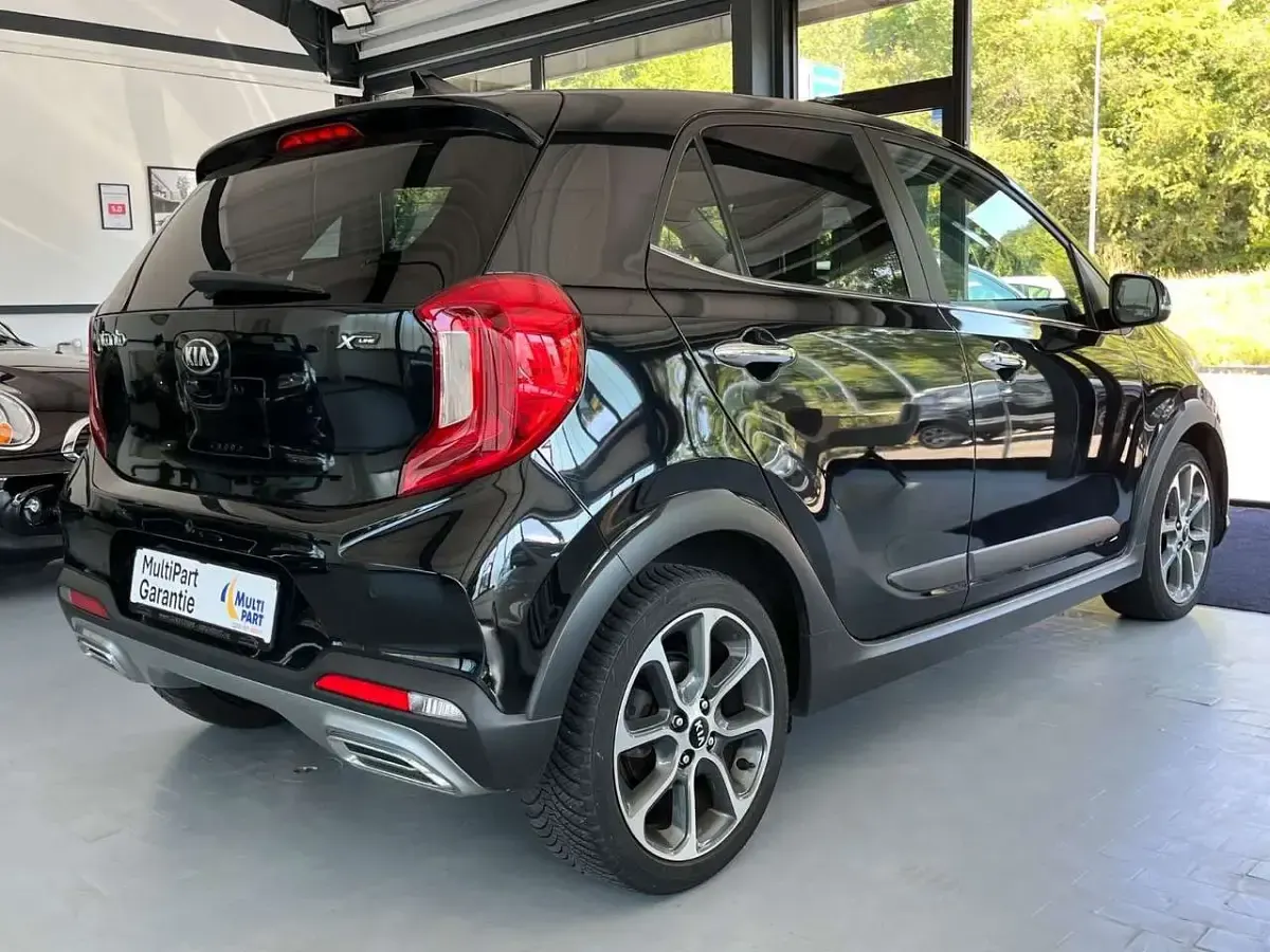Gebraucht Kia Picanto X-Line 84 PS (61 kW) 2022 Schwarz Kleinwagen