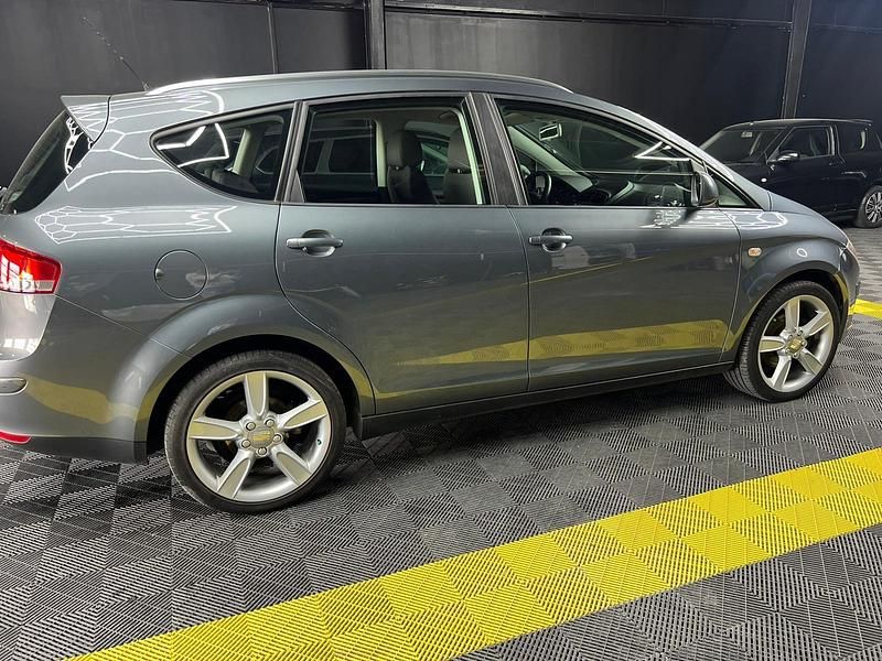 Gebraucht Seat Altea XL 105 PS (77 kW) 2013 Grau Van / Kleinbus