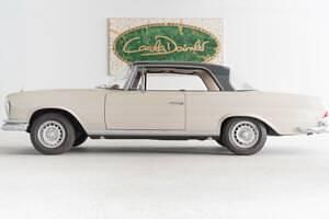 Gebraucht Mercedes 220 SE 120 PS (88 kW) 1964 Grau Coupé