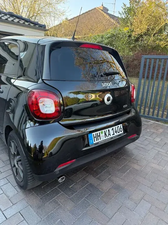 Occasion Smart ForFour Brabus 90 PK (66 kW) 2017 Zwart Hatchback