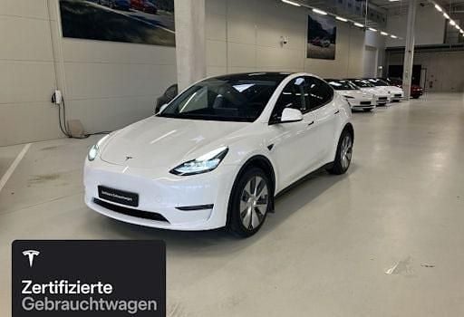 Gebraucht Tesla Model Y 273 kW (372 PS) 2023 Weiß SUV