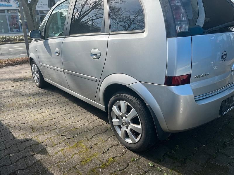 Gebraucht Opel Meriva 100 PS (73 kW) 2006 Grau Van / Kleinbus