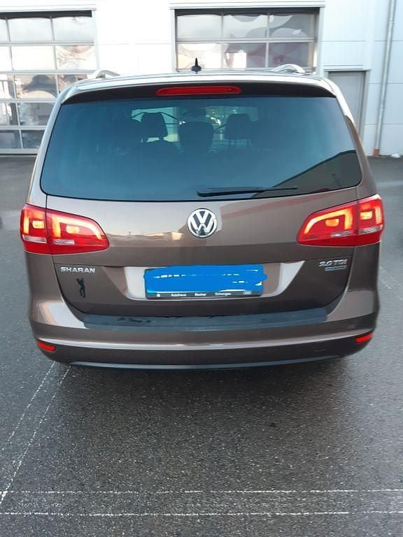 Gebraucht VW Sharan Highline 170 PS (125 kW) 2011 Braun Van / Kleinbus