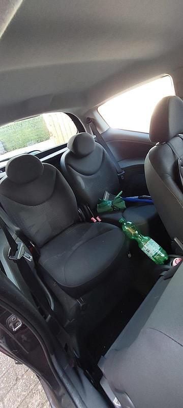 Schwarz Gebraucht 2007 Citroën C2 Kleinwagen | 300 € (Superpreis) - Bild 1/4