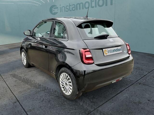 Gebraucht Fiat 500e Action 69 kW (95 PS) 2021 Schwarz Limousine