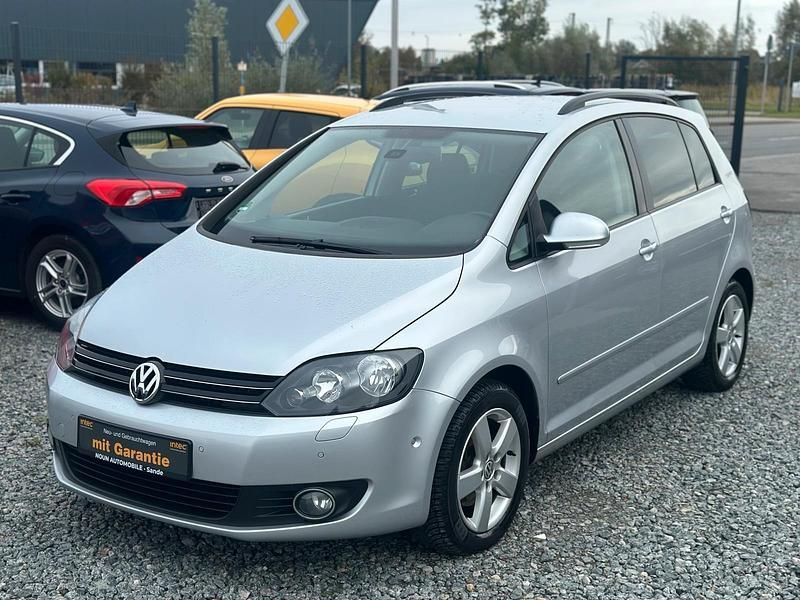 Silber Gebraucht 2010 VW Golf VI Team Kleinwagen | 6.499 € (Etwas zu teuer) - Bild 1/4