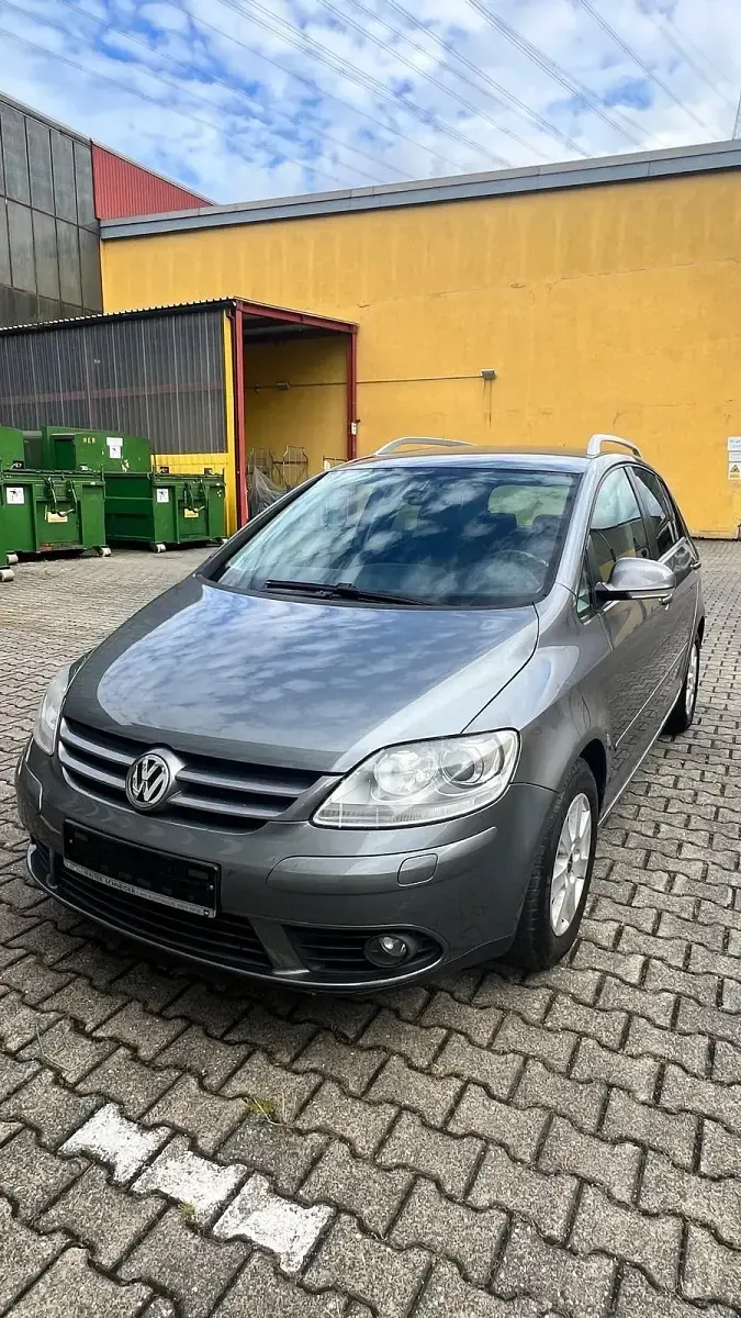 Gebraucht VW Golf Plus Cross 2008 Grau Kleinwagen