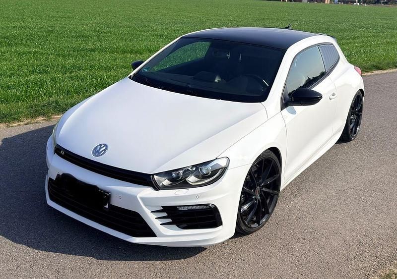 Gebraucht VW Scirocco R 349 PS (256 kW) 2017 Weiß Coupé