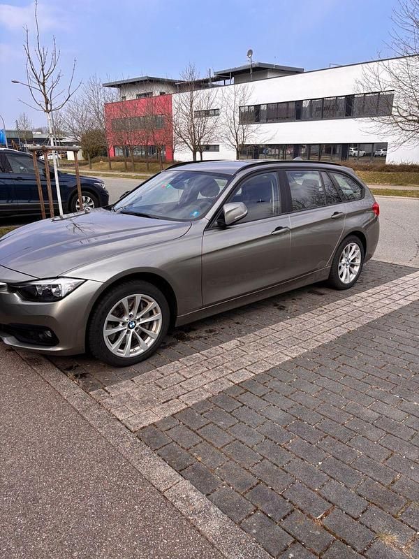 Gebraucht BMW 340 Luxury Line 360 PS (264 kW) 2017 Kombi