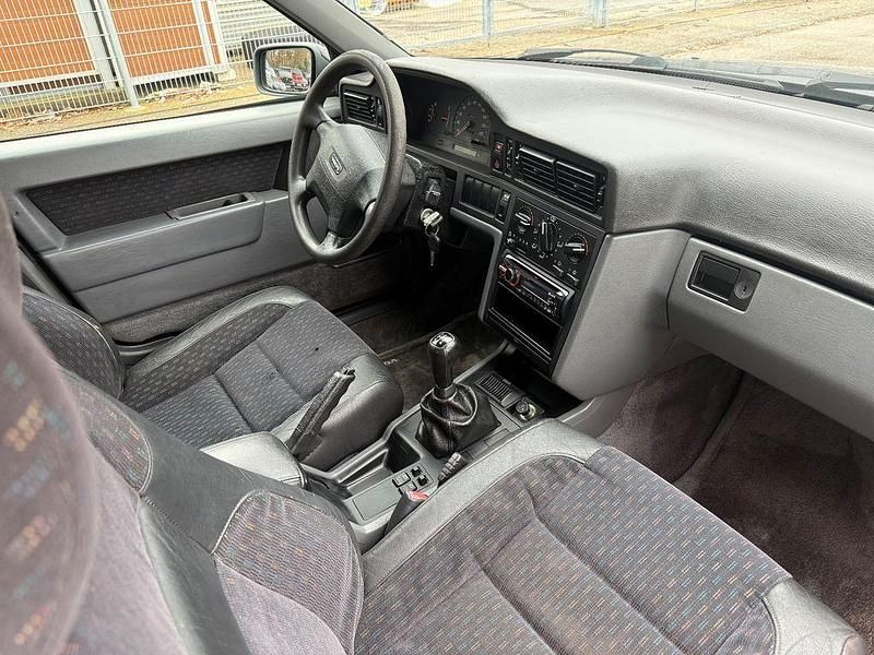 Gebraucht Volvo 850 144 PS (105 kW) 1996 Schwarz Kombi
