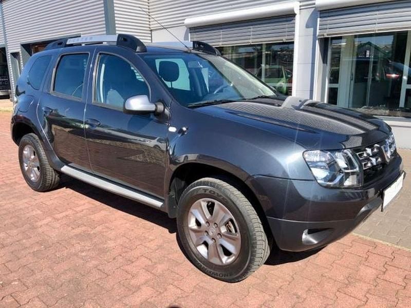 Grau Gebraucht 2014 Dacia Duster Prestige SUV | 6.399 € (Guter Preis) - Bild 1/4