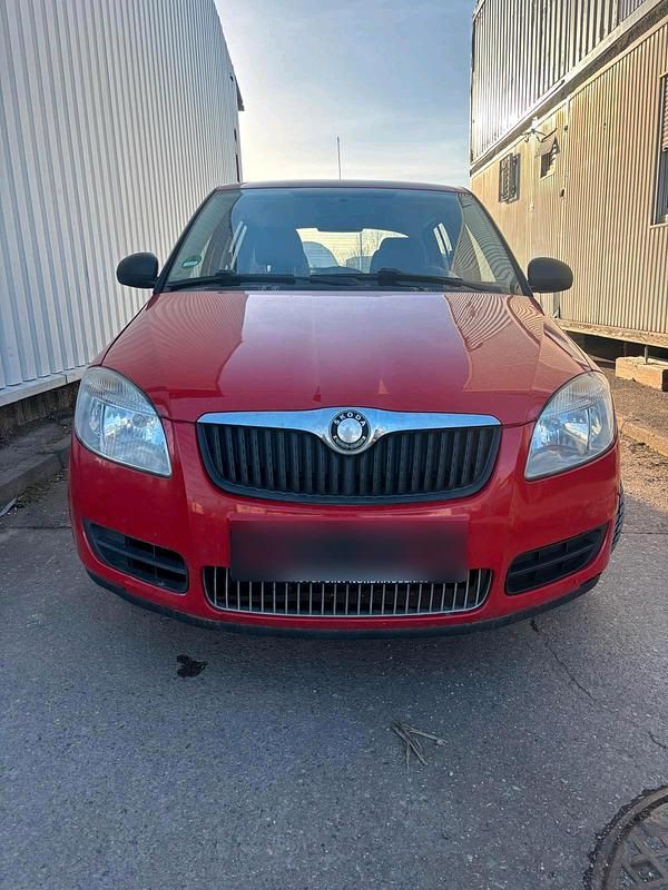 Gebraucht Skoda Fabia 60 PS (44 kW) 2009 Rot Limousine