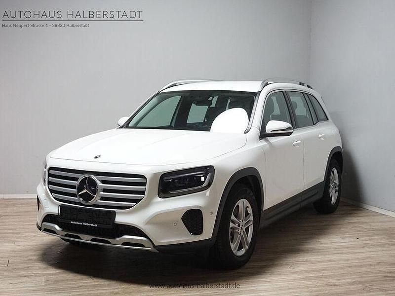 Gebraucht Mercedes GLB220 190 PS (139 kW) 2025 Weiss SUV